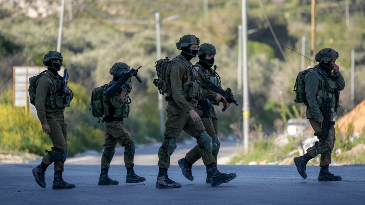 Three Palestinian Gunmen Shot Dead By Soldiers In West Bank