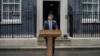 2024年5月22日，英国首相苏纳克在伦敦唐宁街10号外对媒体发表讲话。（美联社照片）