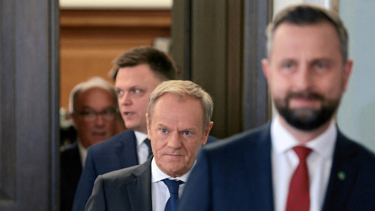 Polish president gives nationalists first shot at government