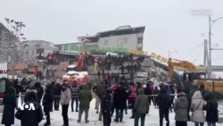 Di Erdhejê de li Meletî Malbat Dibin Qurbana Avahiyên Xerba