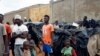 Thousands of Migrants Stranded in Niger Because of Border Closures