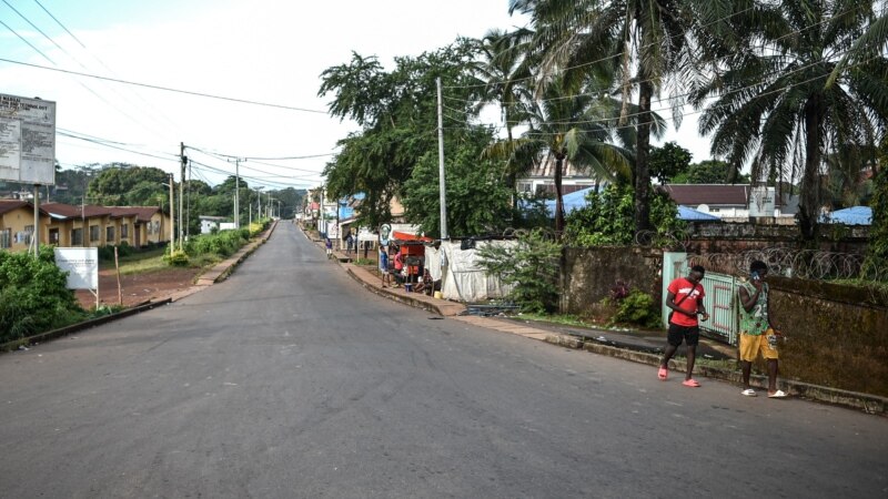 Sierra Leone: la police déployée après des vols d'os dans des cimetières de la capitale