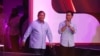 Pasangan calon presiden dan wakil presiden Prabowo Subianto dan Gibran Rakabuming Raka menghadiri Debat Kedua Cawapres Pemilu 2024 pada Jumat (22/12) di Jakarta (VOA/Indra Yoga)
