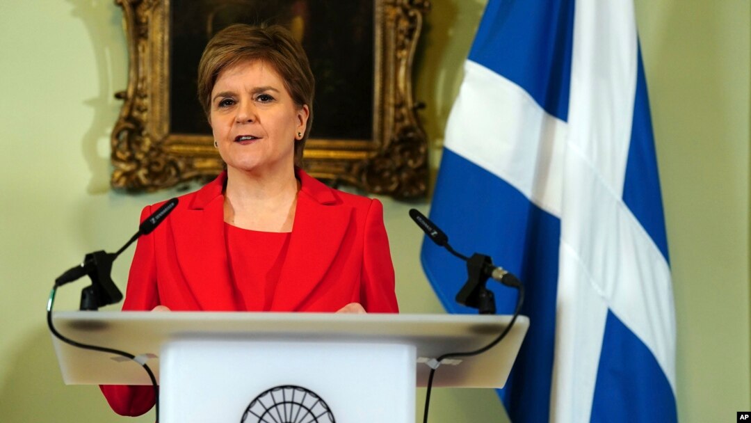 Nicola Sturgeon dalam konferensi pers di Bute House, Edinburgh, 15 Februari 2023.