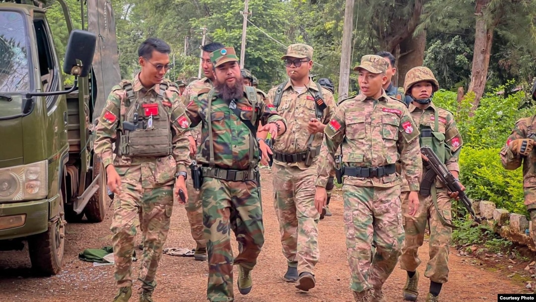 Commanders of the Ta'ang National Liberation Army and the People's Defense Force (Mandalay) in Nawnghkio, July 10, 2024. (Chief of Staff, People's Defense Force - Mandalay)
