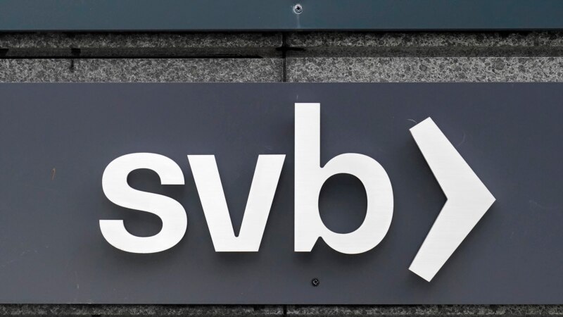 Presentan demanda colectiva contra empresa matriz de Silicon Valley Bank