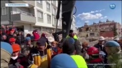 Enkazdan 226 Saat Sonra Canlı Çıkarıldı 