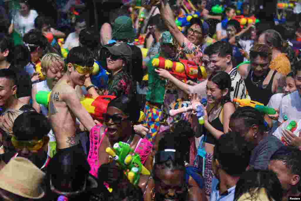 THAILAND-WATERFESTIVAL/