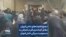 تجمع خانواده‌های دانش‌آموزان مقابل فرمانداری قم در اعتراض به مسمومیت سریالی دانش‌آموزان