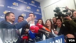 Jedan od lidera Evrope sad Jakov Milatović slavi rezultat na izborima (Foto: VOA, Sanja Novaković)