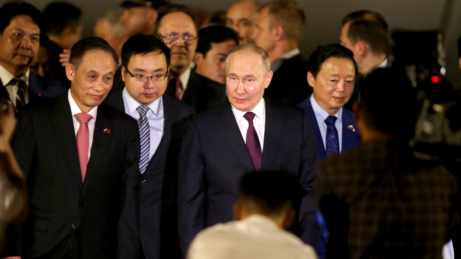 Russian President Vladimir Putin arrives at Noi Bai International Airport in Hanoi, Vietnam, June 20, 2024. 