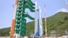 Hàn Quốc phóng tên lửa không gian tự chế tạo đưa vệ tinh vào quỹ đạo