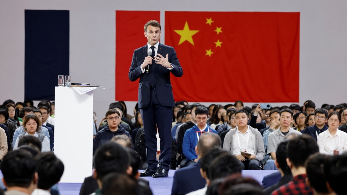 Macron Says Europe Should Not Follow US or Chinese Policy Over Taiwan