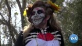 Celebração do Dia dos Mortos em Los Angeles liga os mexicano-americanos à sua herança
