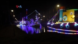 Festival Kapal Berhias Lampu, Meriahkan Suasana Akhir Tahun