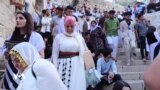 جەژنی جەمای ئێزدییەکان لە پەرستگای لالەش