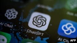 AP, ChatGPT gibi hızlı gelişen teknoloji araçlarının mesleğe nasıl entegre edileceği hakkında bir dizi kural koyan ilk haber organizasyonlarından biri oldu.  