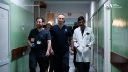 Який досвід українські військові пластичні хірурги отримують у США. Відео