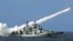 解放軍海軍南海艦隊在一次實彈演習中發射導彈。