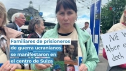 Familiares de prisioneros de guerra ucranianos protestan en Suiza