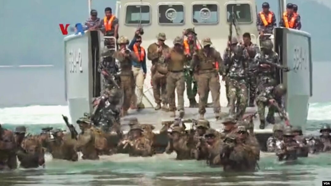 Latihan pertahanan pantai bersama TNI-AS atau Carat 2024 di Lampung (tangkapan layar: VOA). 