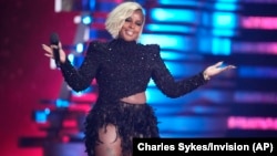 FILE - Mary J. Blige onstage during the MTV Video Music Awards at the Prudential Center in Newark, New Jersey, Sept. 12, 2023. Blige, Cher, Foreigner, and Ozzy Osbourne are among those selected for the Rock & Roll Hall of Fame in 2024.