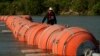 US Judge Orders Texas to Move Floating Barriers in Rio Grande