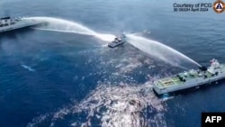 ဖိလစ်ပိုင်သင်္ဘောနှစ်စီးကို တရုတ်က အားပြင်းမီးသတ်ပိုက်နဲ့ထိုးနေစဉ် (ဧပြီ ၃၀၊ ၂၀၂၄)