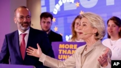 Урсула фон дер Ляєн вважає, що у неї є шанс на повторний термін, якщо центристські партії та союзники у Європарламенті проголосують за її підтримку.