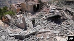 靠近以色列边境的黎巴嫩小镇谢巴被以色列空袭摧毁的房屋。（2024 年6月26日）