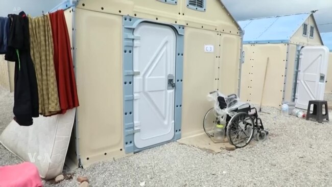 پەناگەی کاتی بۆ خێزانە ئاوارەبووەکانی بوومەلەرزەکەی تورکیا و سوریا 