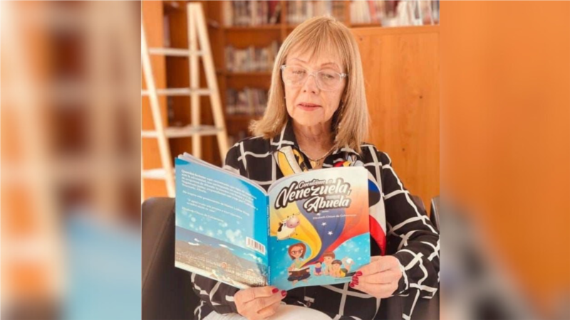 Elizabeth Chicco, la abuela venezolana que escribió un libro para que sus nietos emigrantes conozcan 