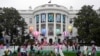白宫2024年4月1日举行复活节滚彩蛋活动。