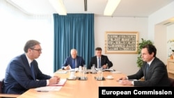 Predsednik Srbije Aleksandar Vučić, premijer Kosova Aljbin Kurti, Žozep Borelj, visoki predstavnik EU za spoljnu i bezbednosnu politiku, i Miroslav Lajčak, specijalni predstavnik EU za dijalog, u Briselu, 14. septembra 2023. (Foto: Evropska komisija)