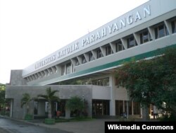 Gedung Rektorat Universitas Katolik Parahyangan, Bandung. (Wikipedia/Cobacobalagi)