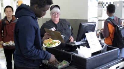 Study: Free School Meals Linked to Reduction in Childhood Obesity