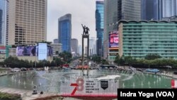 Polusi udara di Jakarta menjadi permasalahan baru setelah pandemi COVID-19 yang lalu. (Foto: VOA/Indra Yoga)