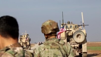 ABD askerleri Suriye’nin kuzeydoğusunda devriyede
