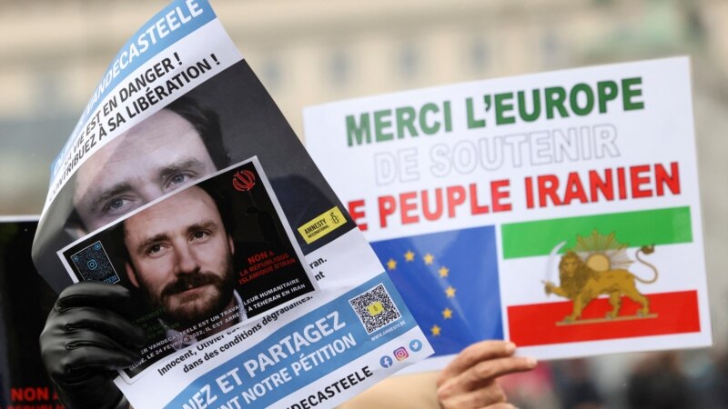 Trabajador humanitario belga, diplomático iraní liberado en intercambio de prisioneros