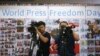 ကမ္ဘာ့သတင်းလွတ်လပ်ခွင့်နေ့ ထိုင်းနိုင်ငံဘန်ကောက်မြို့မှာကျင်းပနေစဉ်မြင်ကွင်းတခု (မေ ၃၊ ၂၀၁၇)