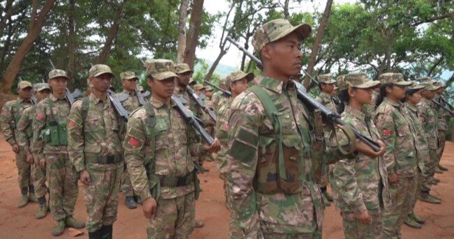 မြန်မာအတွက် ဖက်ဒရယ်စနစ်မလုံလောက်ဟု ပညာရှင်သုံးသပ် “မေးမြန်းခန်း”