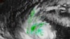 Пацифичкиот остров Гуам на удар на тајфунот Мавар