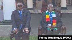 UMongameli Emmerson Mnangagwa lomsekeli wakhe uRetired General Constantino Chiwenga 