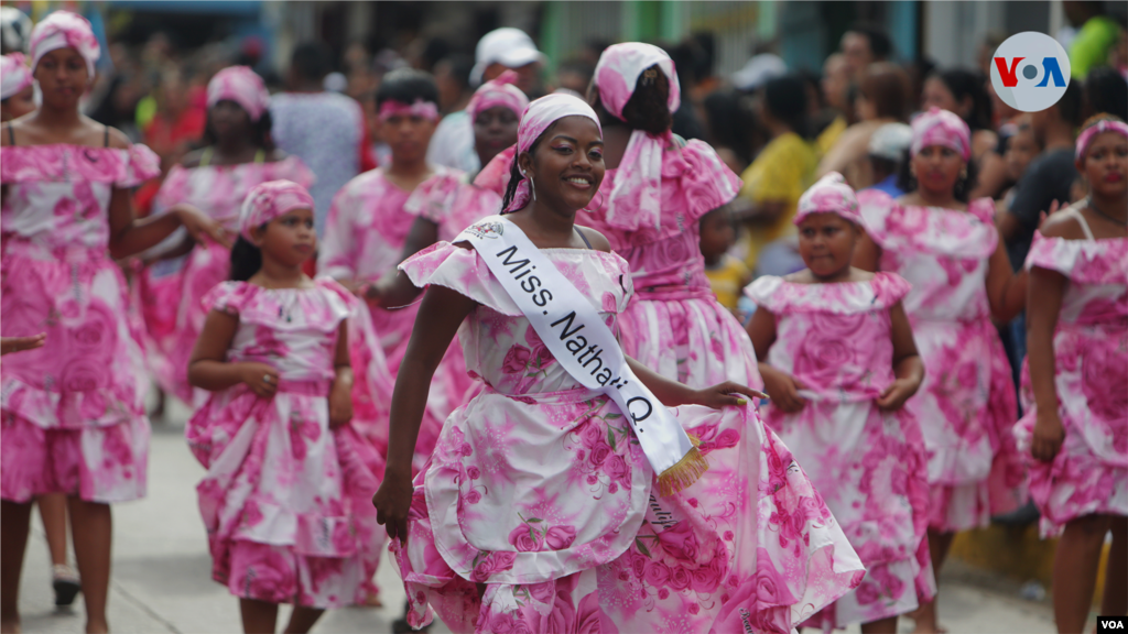 Entre las décadas de 1950 y 1970 el baile del Palo de Mayo se celebraba todo los años al iniciar el mes de mayo en cada uno de los barrios negros de la ciudad de Bluefields.