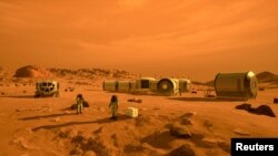 Instrumen terlihat di dalam area simulasi lanskap Mars di Mars Dune Alpha, habitat Mars yang disimulasikan NASA di Johnson Space Center di Houston, Texas, AS, 11 April 2023. (REUTERS/Go Nakamura)