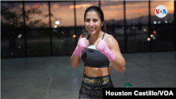 Yokasta Valle Álvarez, boxeadora profesional nacida en Nicaragua de nacionalidad Costarricense. Foto: VOA, Houston Castillo.