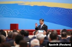 中国领导人习近平在北京人大会堂出席一带一路论坛开幕式。（2023年10月18日）