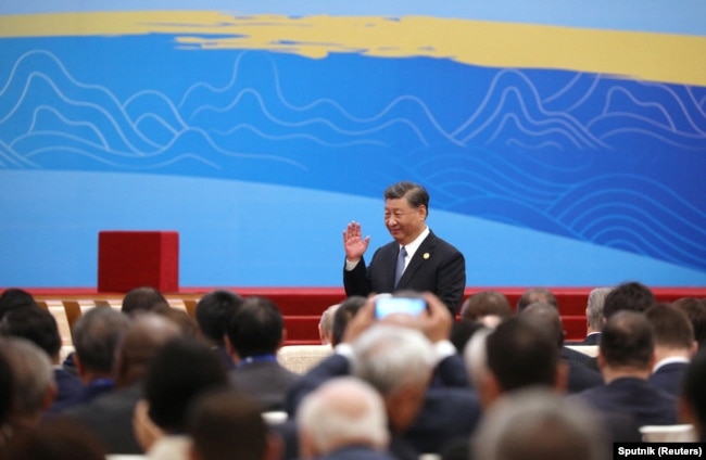 中国领导人习近平在北京人大会堂出席一带一路论坛开幕式。(2023年10月18日)
