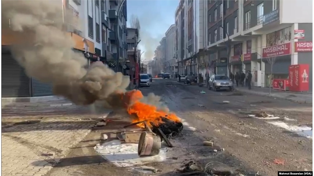 Van'da sokak eylemleri oldu.