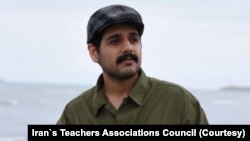 محراب فرساد مختاری، معلم که در نوشهر به دست ماموران وزارت اطلاعات بازداشت شده است
